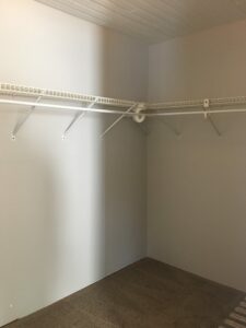 Big closets!(1)
