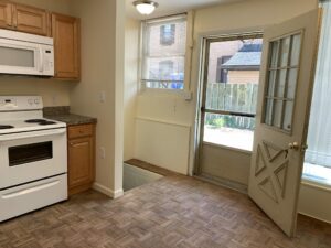 Kitchen_Entry